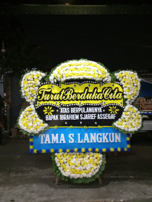 Papan Bunga Duka di Timbangan